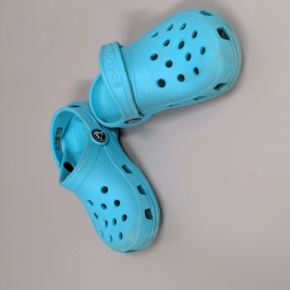Crocs - Picture 2 of 4